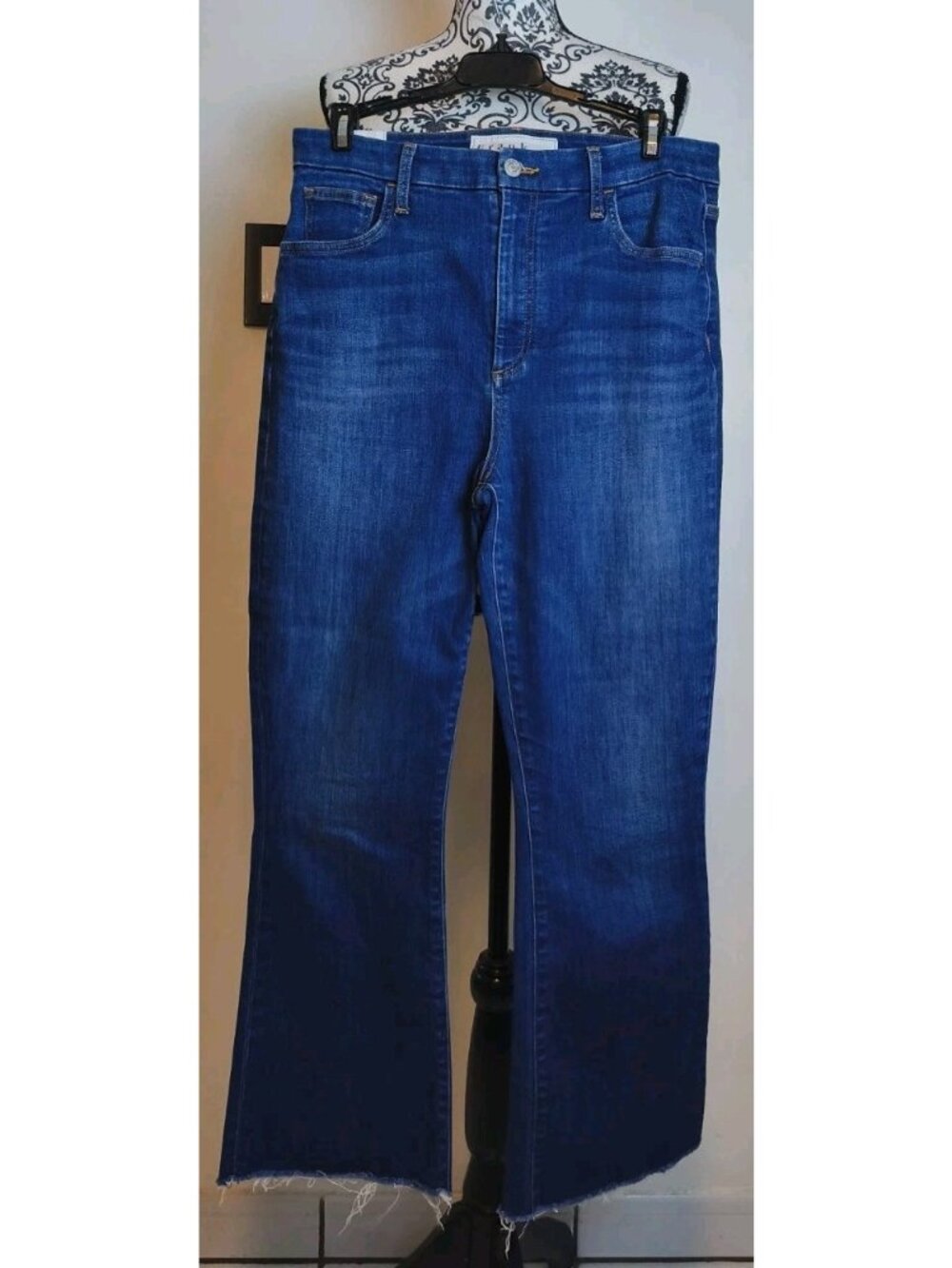 Frank & Eileen Killian Crop Flare Jean Size 30 Dark Wash Raw Hem Made in USA Den